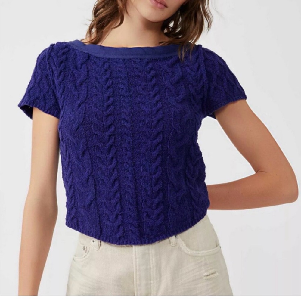 Free People Baby Cable Knit Tee size small worn once! In like new condition!